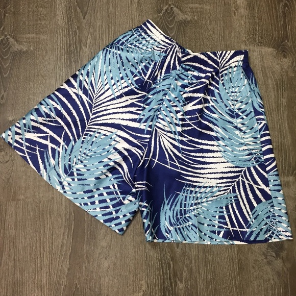 Vintage Pants - Vintage Hawaiian Bermuda Shorts